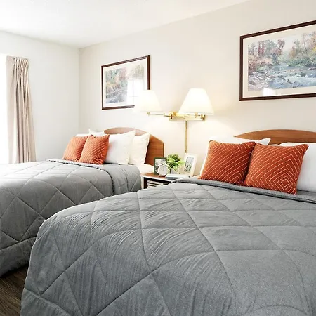 Intown Suites Extended Stay Indianapolis In - Traders Point